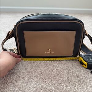Michael Kors Black and Tan Woman’s Crissbody Bag VGUC